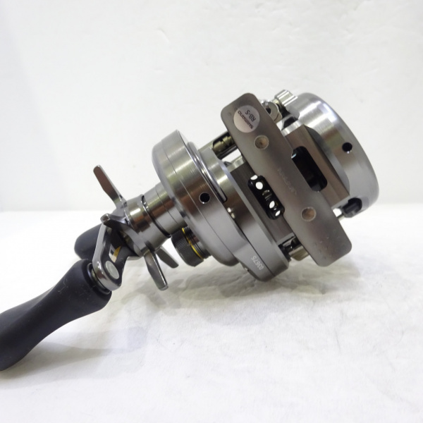 17カルカッタコンクエストBFS HG(右)